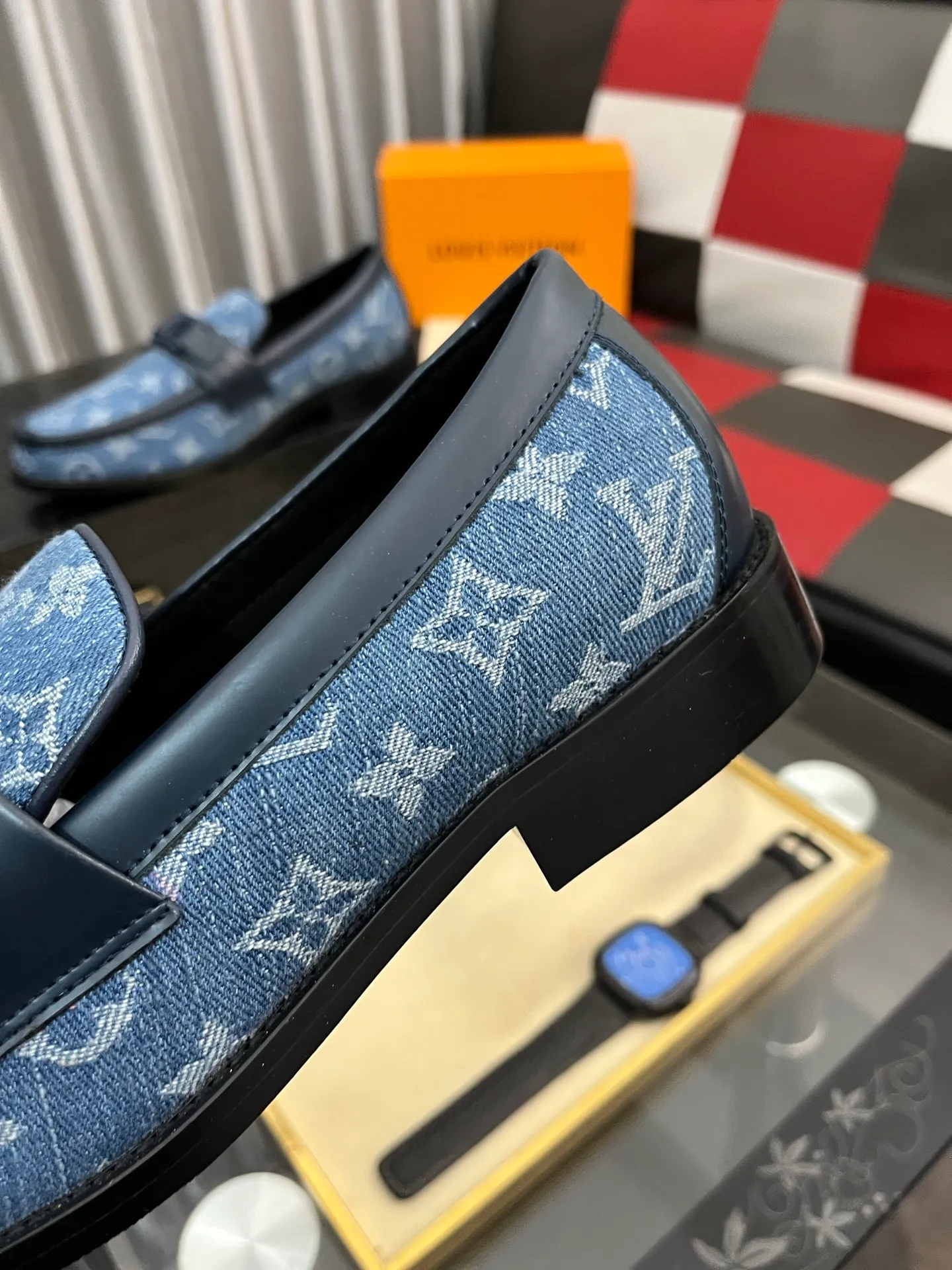 Men's Men's Shoes Men's Men's Shoes 💰520⌚️⌚️[LV] The most popular classic Louis Vuitton leather shoes. Synchronized with the official website, the upper adopts Italian imported upper embossing➕comfortable cowhide lining, fashionable atmosphere, unique brand and unique craftsmanship. Highlighting the hot style of the new year. Stop hesitating, stop wandering, get it now. Code number: 38--44. 3️⃣colors available